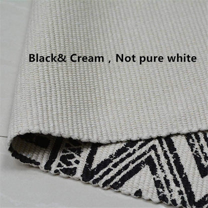 USTIDE Black & Cream Cotton Rug, Boho Rag Rug, Washable Farmhouse Bath Doormat, 2’×3’