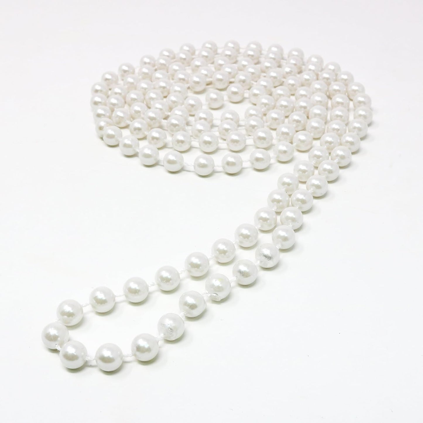 "Skeleteen Faux White Pearl Necklaces - 12 Pack Pearl Beaded Necklace Party Favors"