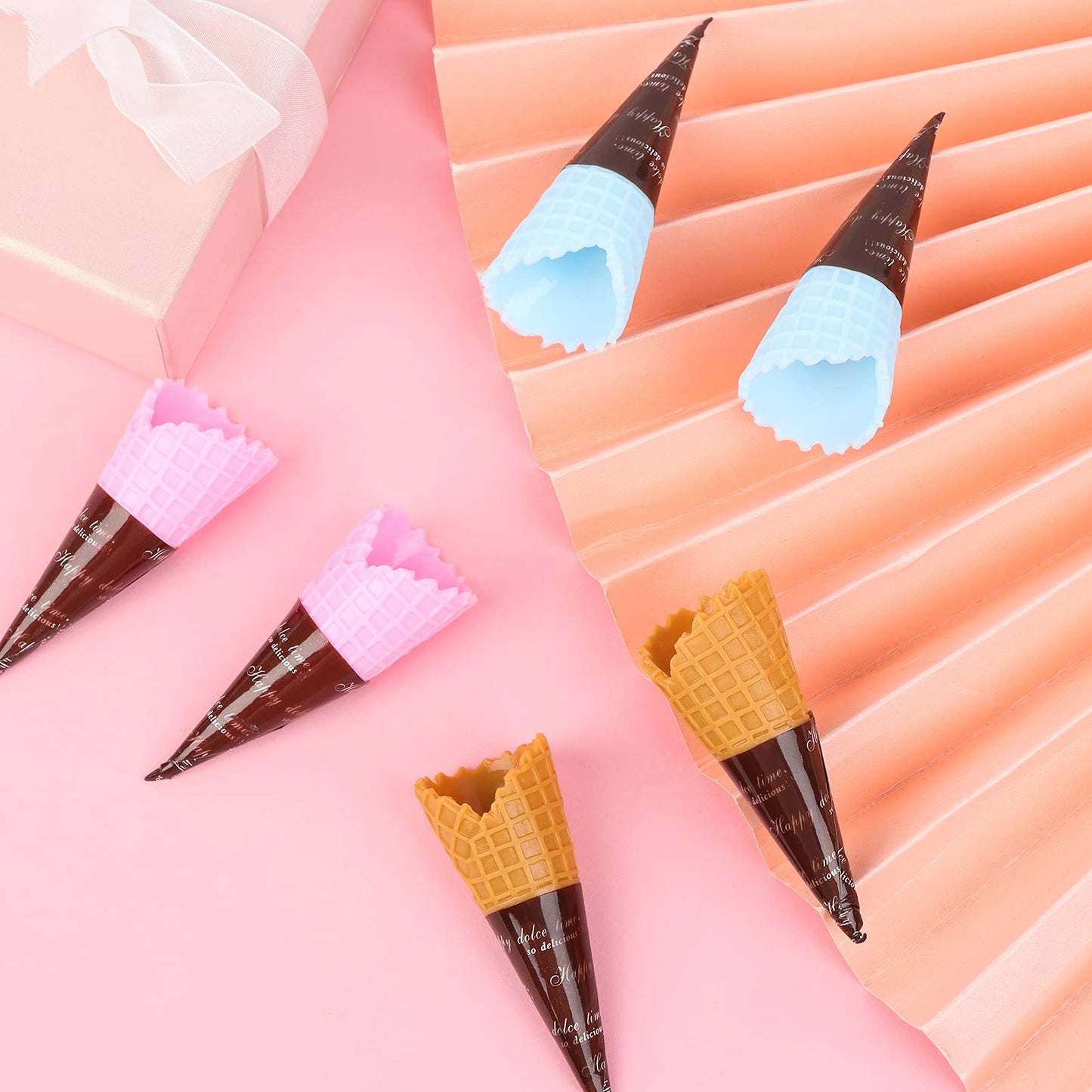 30 Pcs Mini Realistic Artificial Ice Cream Cone Adorable Ice Cream Cone Pretend Play Food Dollhouse Refrigerator Supplies Simulation Cone Light Clay Crisp Cone Cream Gel Food Play Accessories