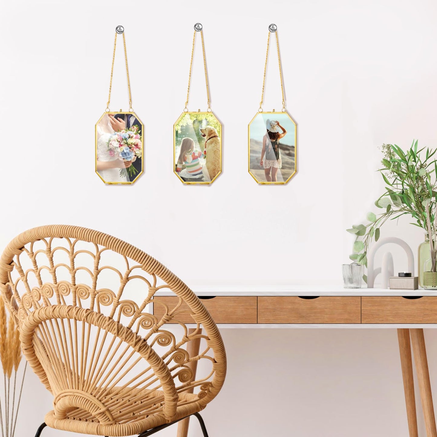 AVLA 3 Pack Pressed Flowers Glass Frames, Small Brass Floating Frame with Chain, Golden Hanging Picture Frame, Clear DIY Handmade Home Wall Decor for Displaying Artwork Dried Plant Specimen