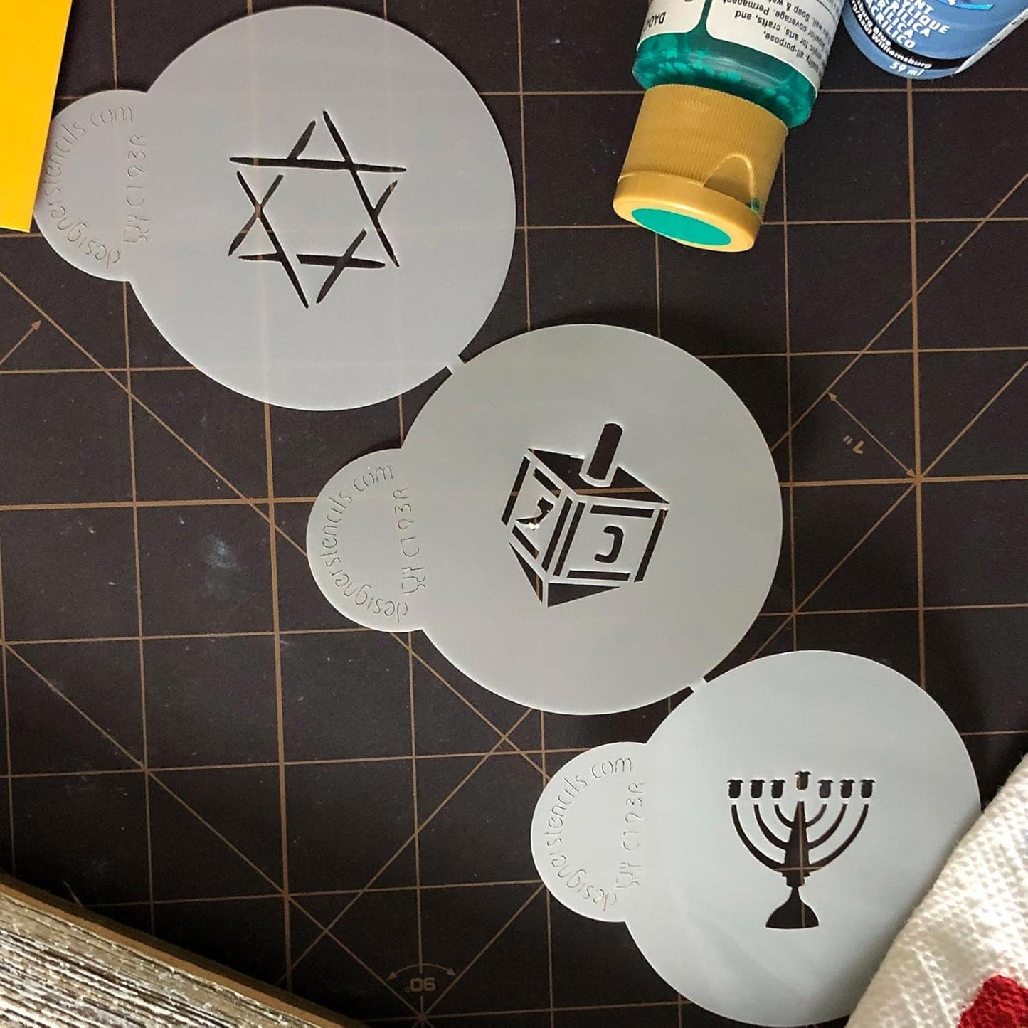 Designer Stencils Jewish Symbols Cookie and Cupcake Stencils, Small, Dreidel, Star of David, Menorah, Beige