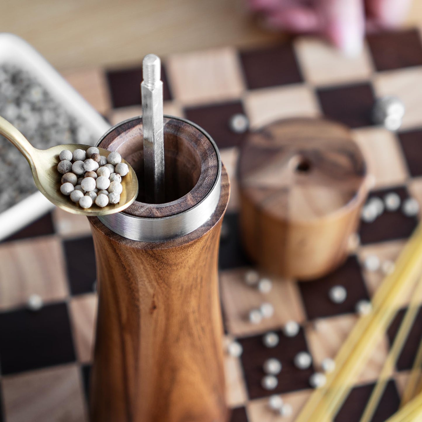 Pepper Grinder,Wood Salt and Pepper Grinder Mills Sets, Acacia Wood Manual Salt Grinder Refillable Pepper Mill Sets with Adjustable Ceramic Grinding Rotor - 8 Inch-Set of 2