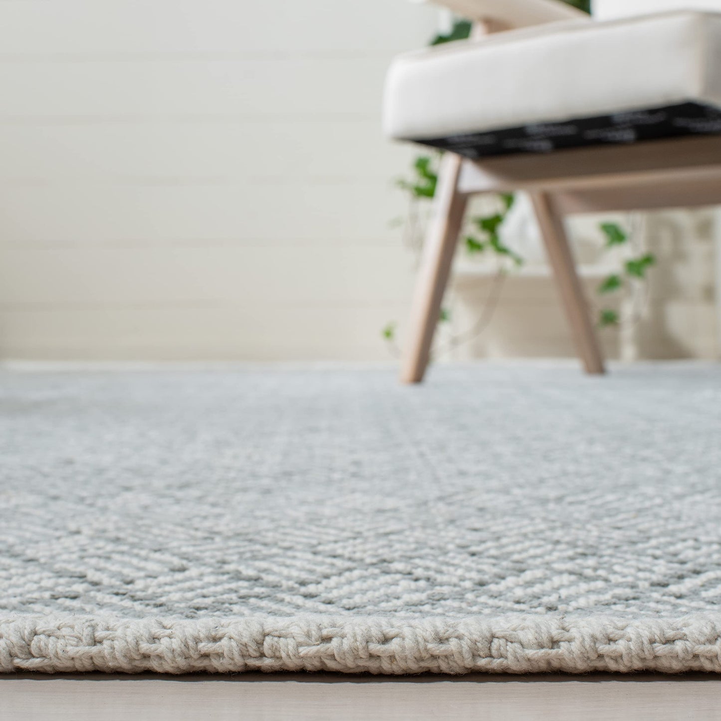 SAFAVIEH Boston Collection Area Rug - 9' x 12', Grey, Handmade Flat Weave Cotton, Ideal for High Traffic Areas in Living Room, Bedroom (BOS680E)