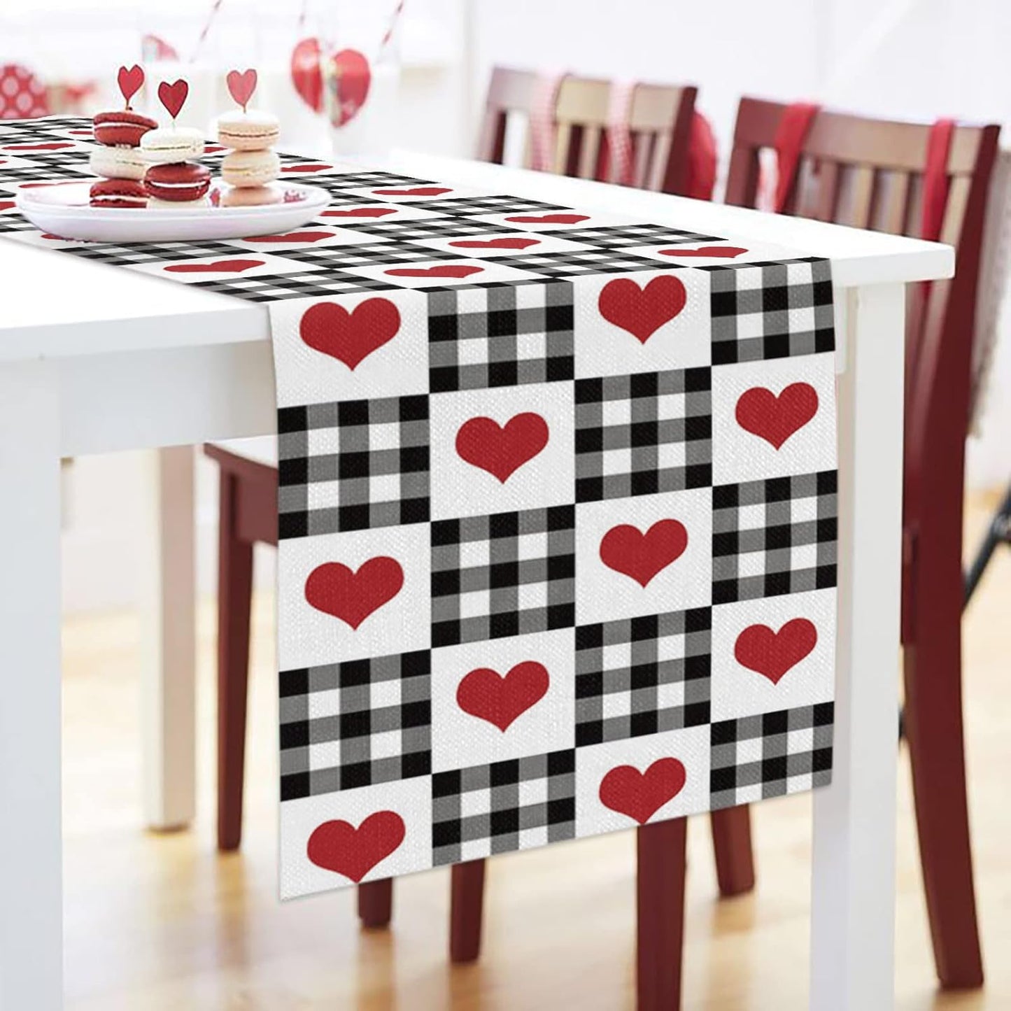 Buffalo Check Table Runners 90 Inches Long, Valentine's Day Love Heart Plaid Black White Table Runner for Family Dinner