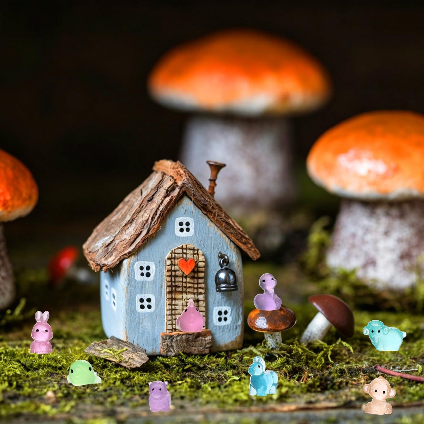 TINSKY 300 Pcs Mystery Mini Resin Animals Bulk Blind Bags, Mini Glow in The Dark Resin Animals Figures, Mystery Prizes for Classroom, Miniature Animals for Fairy Garden, Dollhouse, DIY Craft Decor