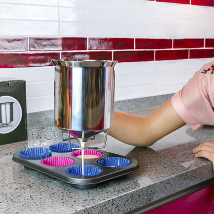 Stainless Steel Pancake Batter Dispenser with Funnel, 1000ml Squeeze Bottle for Pancakes, Cupcakes, Muffins, Crepes, and Waffles, Easy-Pour Baking Tool with Measurement Marks