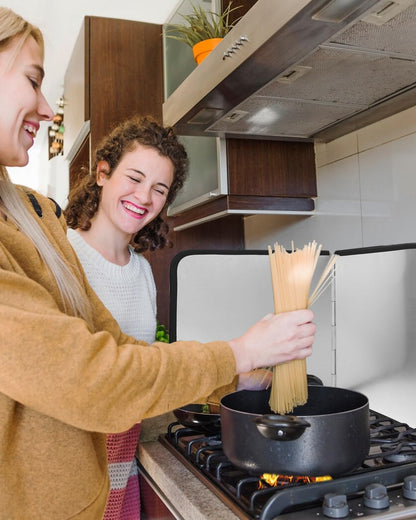 4 Sided Splatter Guard Foldable Stainless Steel Stove Splash Guard 11.8″ Height Oil Splatter Screens for Frying Kitchen Backsplash Protector Nonstick Oil Splatter Guard for Cooking