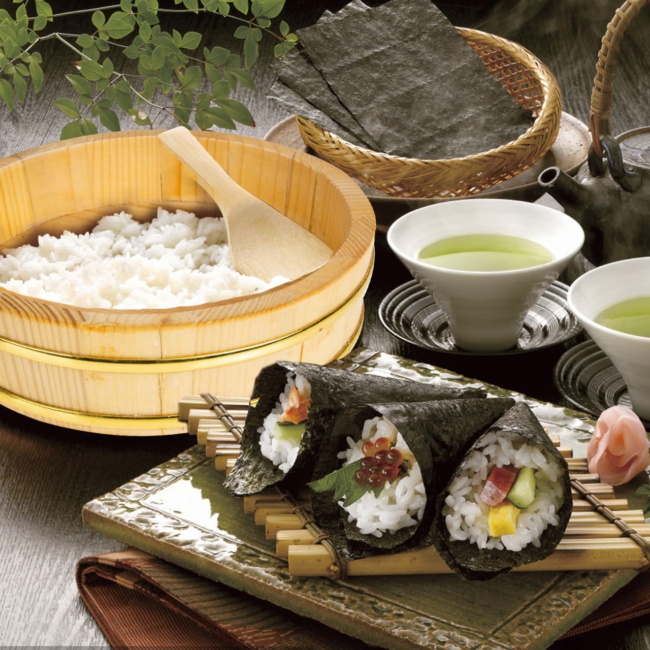 WATIIFUFU Japanese Sushi Bucket Wooden Rice Mixing Bowl Food Storage Container Compact 9.84X9.84X2.63In Lightweight for Sushi Bibimbap Serving and Home Cooking