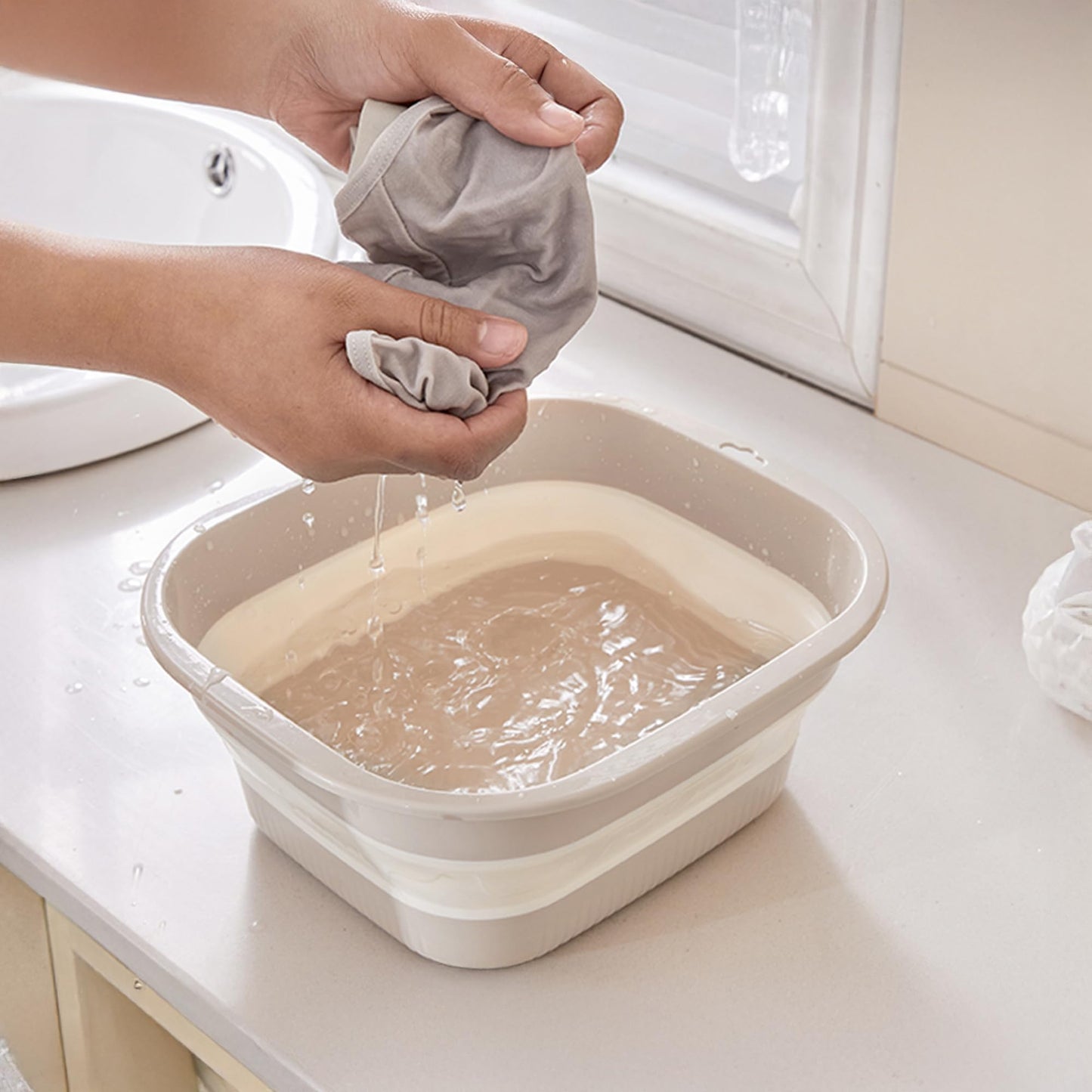 Cemome Collapsible Dish Basin with Colander, Foldable 2-in-1 Dish Pan and Strainer Set with Drain Holes, Portable Wash Basin for Kitchen Sink, Camping, Travel & RV (Grey)