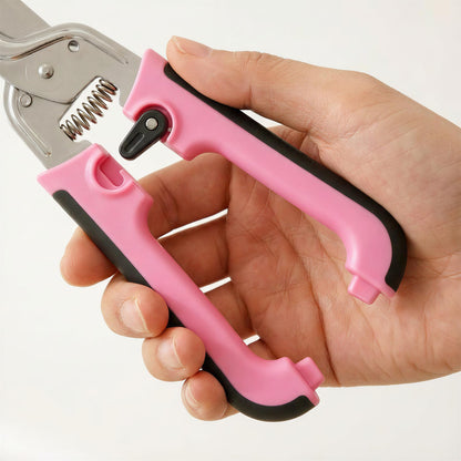 Magnetic Kitchen Shears Heavy Duty - Professional Poultry Scissors with Magnetic Sheath, Never Lose Your Scissors Again. Ultra Sharp Multipurpose Utility Shears for Chicken, Meat, Herbs, BBQ