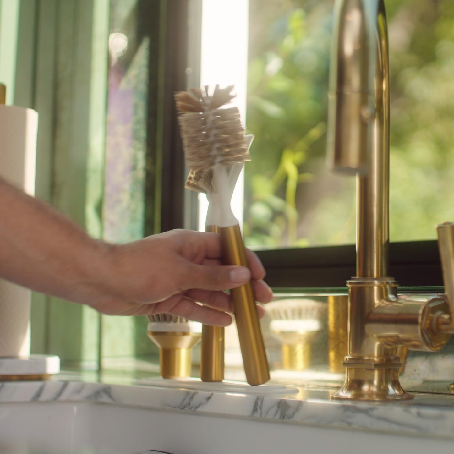Curio Home Goods Ionic Brush Set, Magnetized to Stand Upright, Stainless Steel with Replaceable Heads, Brass/Gold