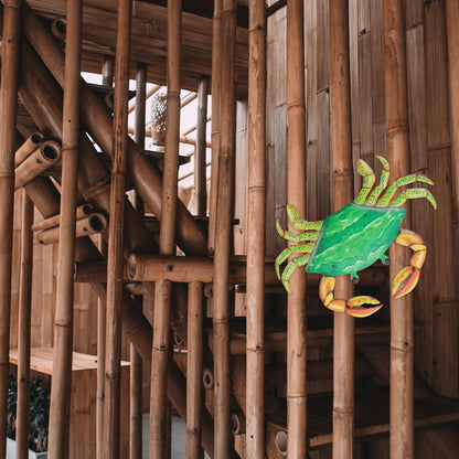 Stylish Metal Crab Wall Art for Indoor and Outdoor Spaces