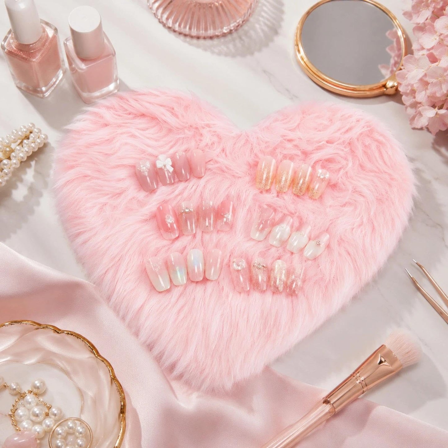 LOGOFUN Nail Background Mat for Pictures Faux Fur Nail Mat for Pictures Heart Shaped Fluffy Nail Cushion for Nail Display Photography - Pink (19.65X17.29X0.39in)