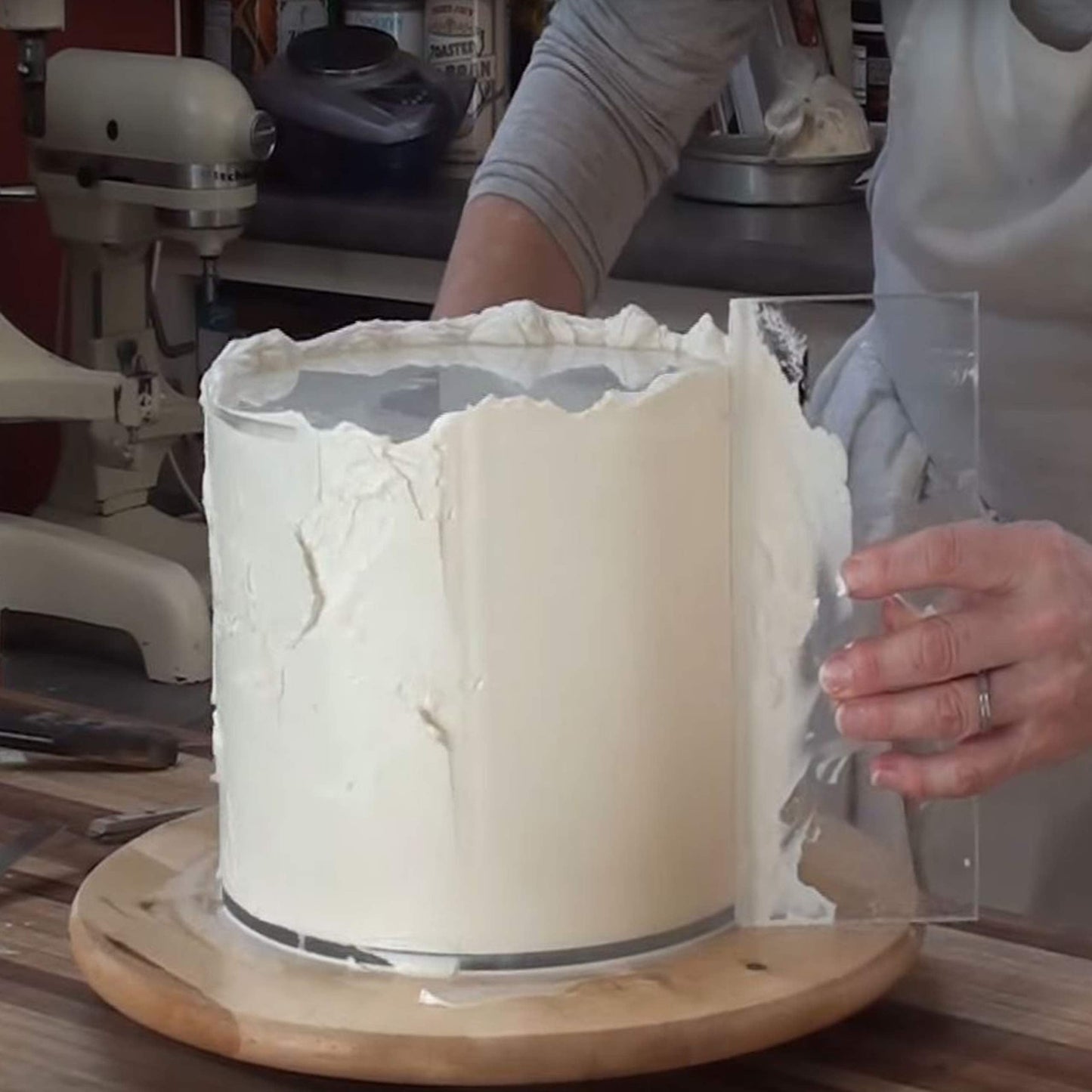 CAKESAFE 8 Inch OG Scraper-Clear Acrylic Cake, Icing, and Butter Cream Smoother with Beveled Edge