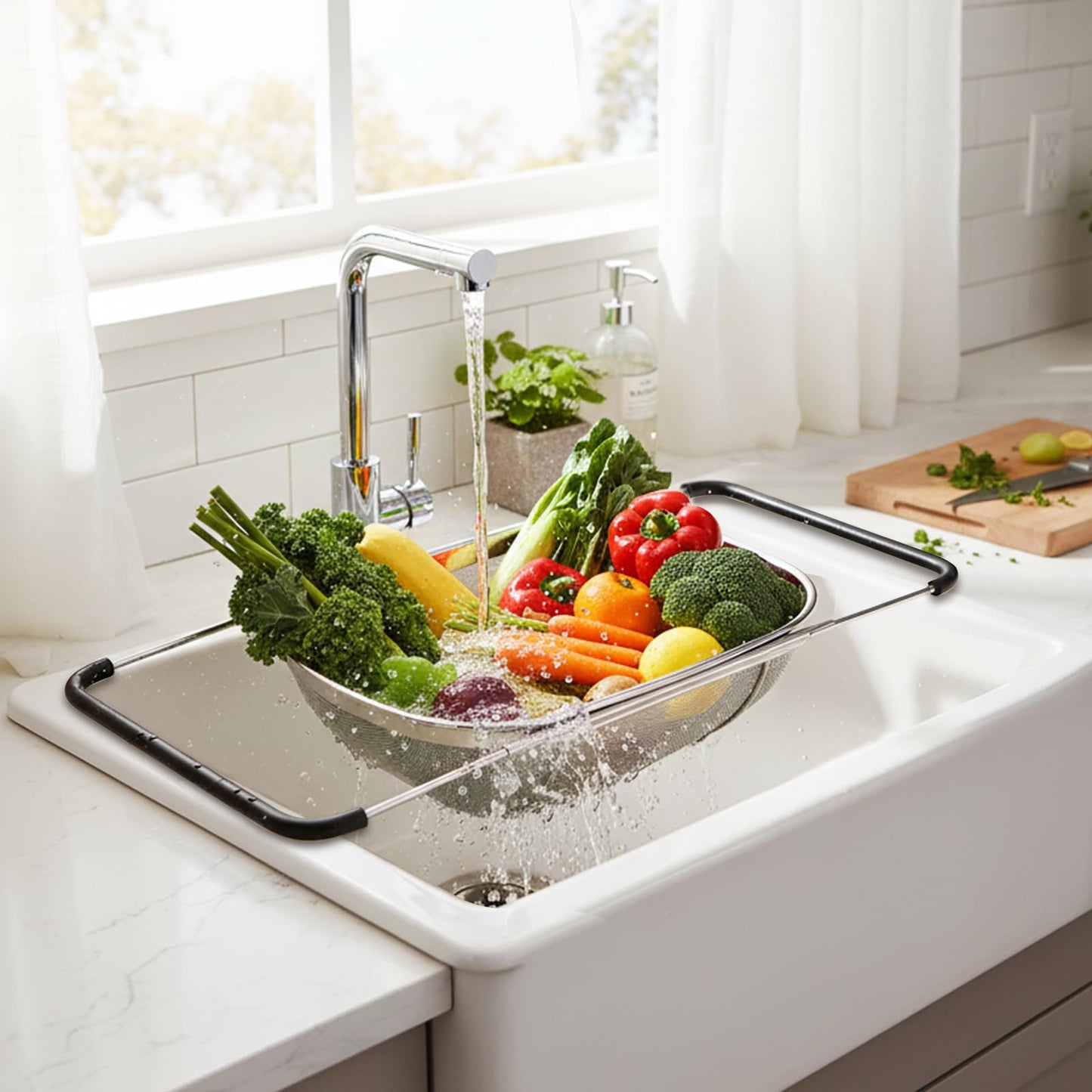 Suwimut 2 Pack Over the Sink Oval Colander for Kitchen, Stainless Steel Fine Mesh 6 Quart Strainer Basket with Expandable Rubber Grip Handles for Straining, Draining, Rinsing Fruits, Vegetables