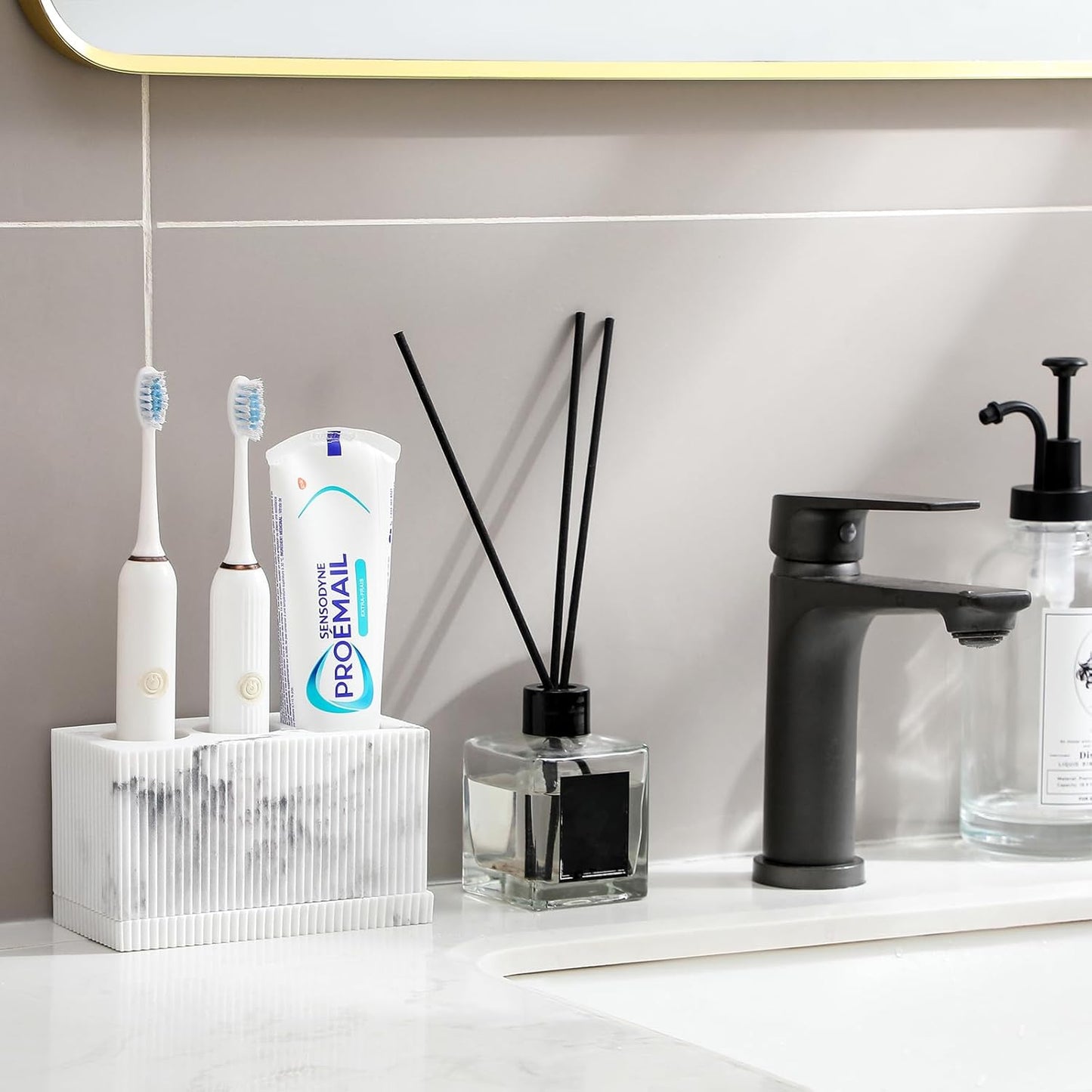 rejomiik Toothbrush Holders for Bathroom Countertop, 3 Slots Electric Tooth Brushing Storage Organizer for Toiletries,