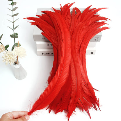 THARAHT 50PCS Rooster Coque Tail Feathers Bulk Natural 14-16Inch 35-40cm for Crafting Wedding Fly Tying Feather Party Performances DIY Decoration Rooster Tail FeatherRed