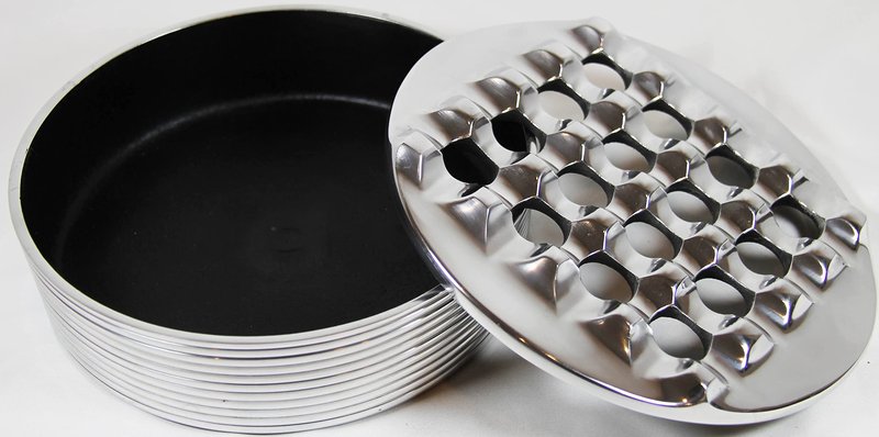 Aluminum Metal Cigar Ashtray with Lid For Men-Durable handcrafted 16 Holes Grid Design Cigar Ash Tray for indoor and outdoor - Wind Resistant Round Ashtray for Cigars to Cigarillos (SILVER)