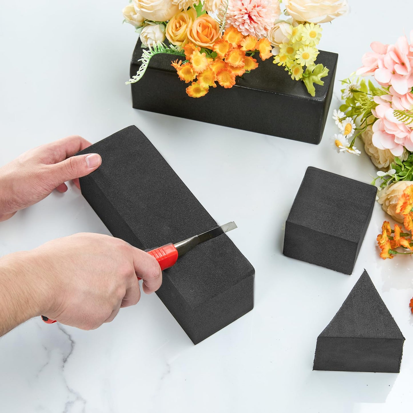 GNRZZT 8 Pcs Reusable Floral Foam Blocks, 9" L x 3" W x 3" H Black Dry Flower Foam for Artificial Flowers, Foam for Wedding, Birthdays, Pary, Home Decorations