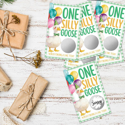 THEBESTU 50 Pcs One Silly Goose Scratch off Game Cards, Funny Silly Goose Scratch Cards for Birthday Parties, Birthday Party Supplies & Raffle Tickets for Women, Lottery Group Games Activity (Green)