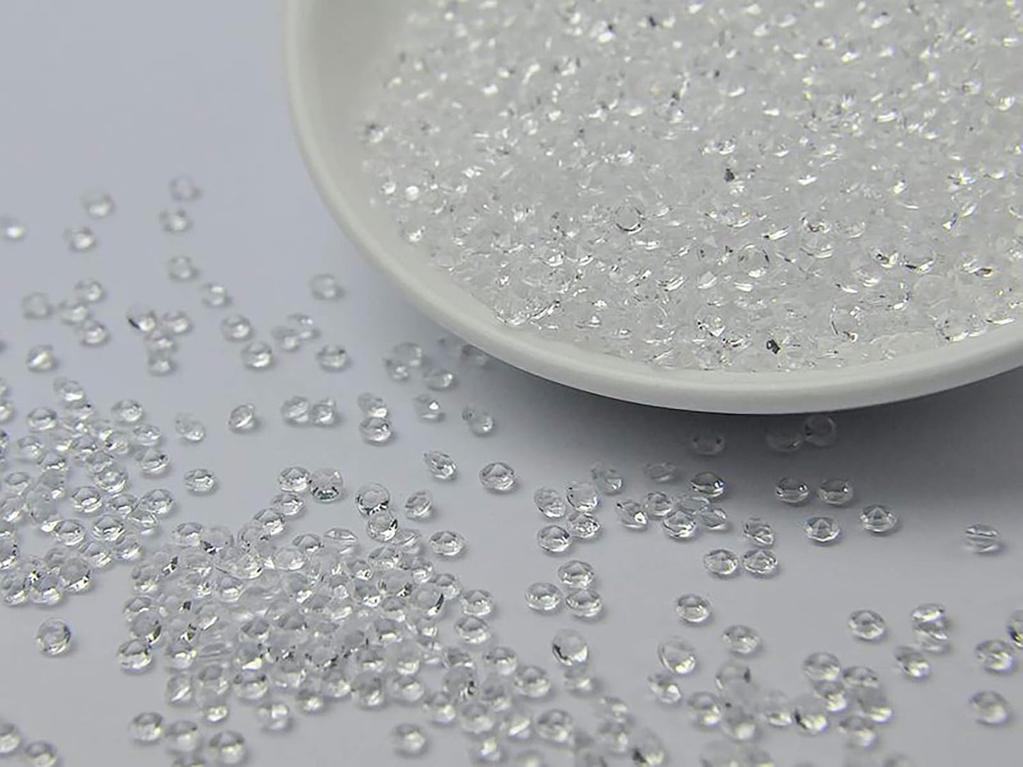 ZKC 4.5mm 10000PCS Clear Crystal Acrylic Diamond Vase Fillers - Beads for Wedding Centerpiece Decorations