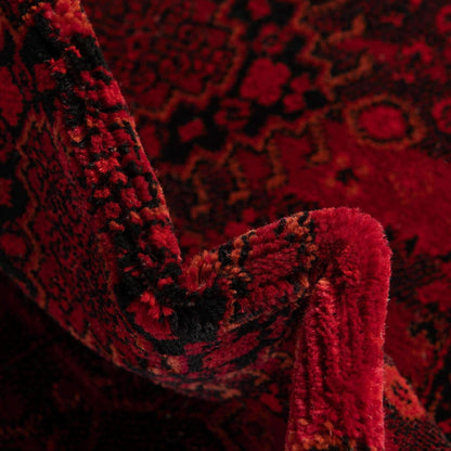 Unique Loom Tekke Collection Area Rug - Sheibani (7' 10" Square, Red/ Black)