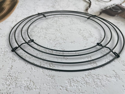 14 Pieces Christmas Wire Wreath Frame(16Inch), ENLAYER Metal Frame Dark Green Round Wreath with 12 Golden Bow Tie,12 Silver Bow Tie,1 Wire Pliers and 115FT 22 Gauge Paddle Wire for Crafts