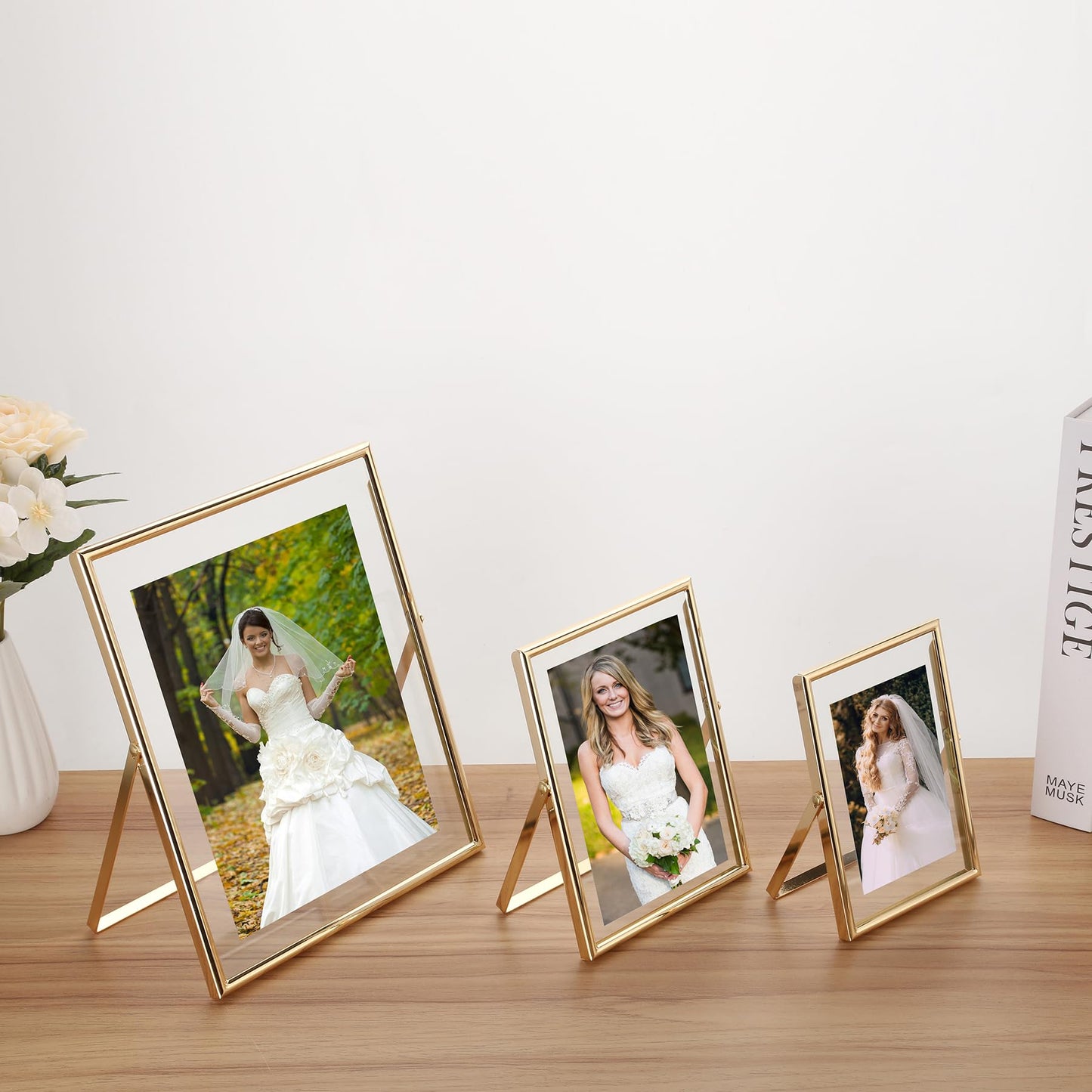 FineLiMoLa Gold 4x6 Floating Frame 2pack for Photo Sizes(2x3'',3.5x5''),Adjustable Tabletop/Shelf floating Photo Frame,Classy Metal Gift Frames for Wedding,Christmas,Birthady,Home or Office Decor.