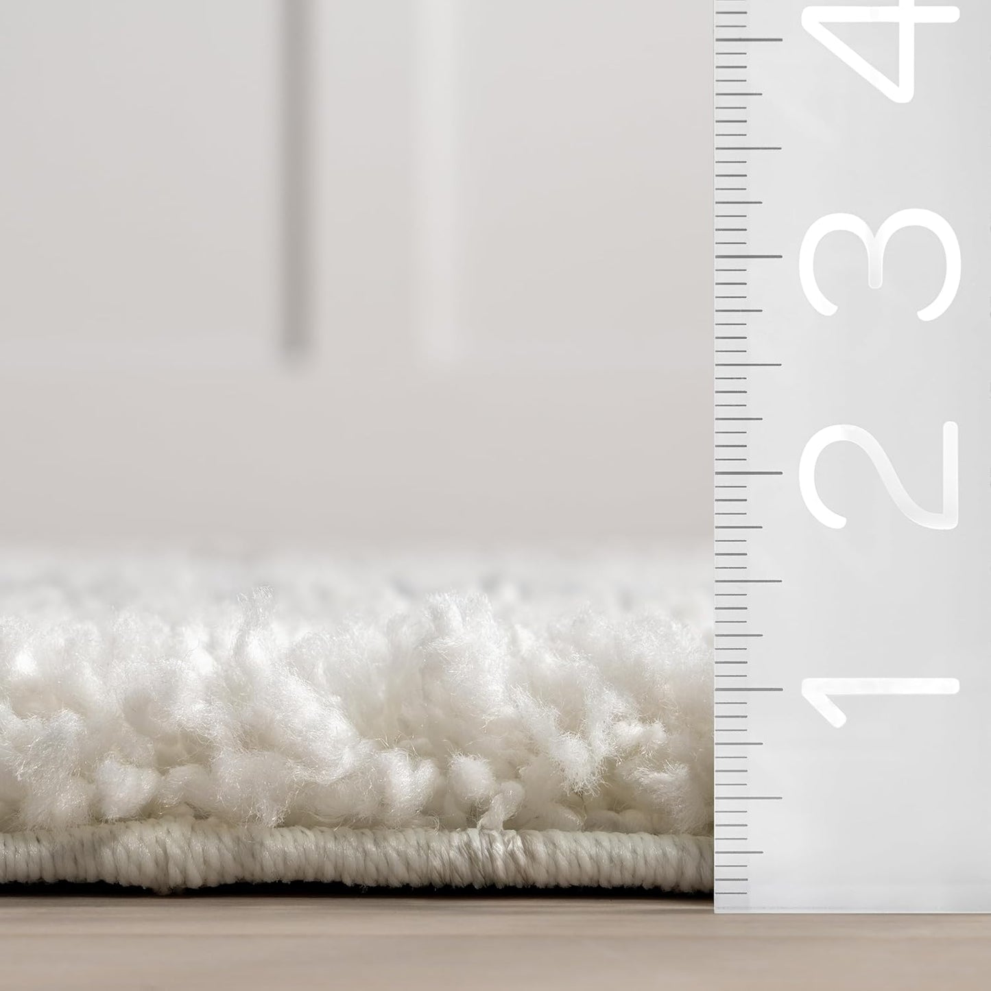 nuLOOM 2x3 Tess Moroccan Shag Area Rug, Modern/Contemporary White/Grey Accent Rug for Living Room, Bedroom, Nursery