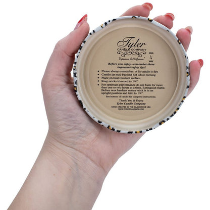 Tyler Candle, 22 Ounce, Cinnabuns Long Burning Scented Candle