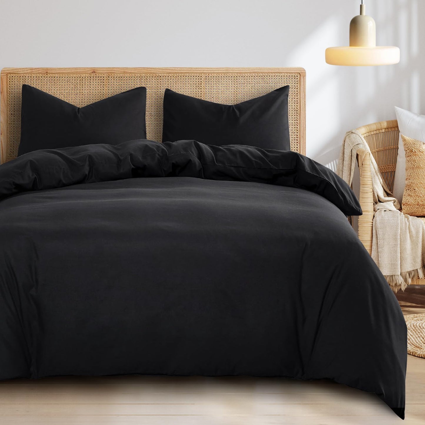 Wake In Cloud - Black Quilt Cover Set, 1000TC Ultra Soft Microfiber Doona Cover Bedding Set in Solid Plain Color (3pcs, Queen Size)