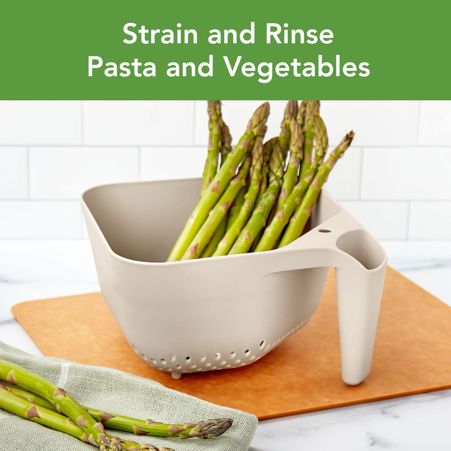 Tovolo Tovolo 3 Quart Colander BPA Free Food Safe Plastic Strainer with Handle Heavy Duty Heat Resistant Pasta and Veggies Kitchen Drainer Steam Basket Dishwasher Safe, Charcoal Gray