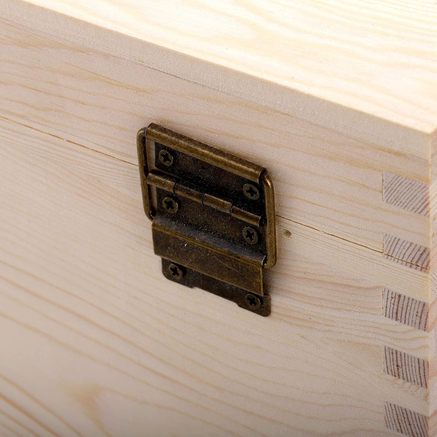 Frcctre Extral Large Unfinished Wooden Box, 13 x 10 x 6.5 inch Natural Unfinished Pine Wood Box with Hinged Lid and Front Clasp for DIY Craft Art Hobbies and Home Storage