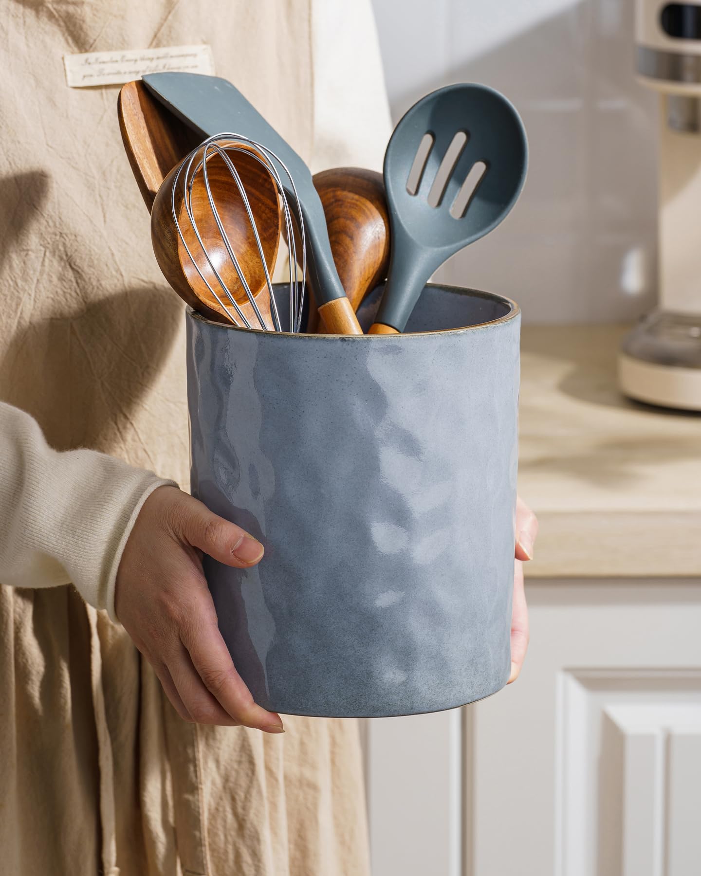 famiware Ocean Utensil Holder, 7.2"+5.8" Ceramic Kitchen Utensil Holder for Countertop, 2 Pieces Cooking Utensil Crocks, Utensil Organizer for Spatula & Spoon, Kitchen Decor, Set of 2, Blue