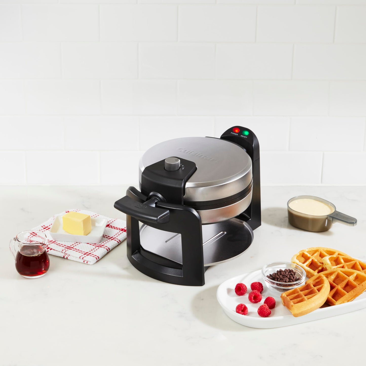 Cuisinart Round Flip Belgian Waffle Maker, 1" thick Belgian-style Waffle, WAF-F30NAS