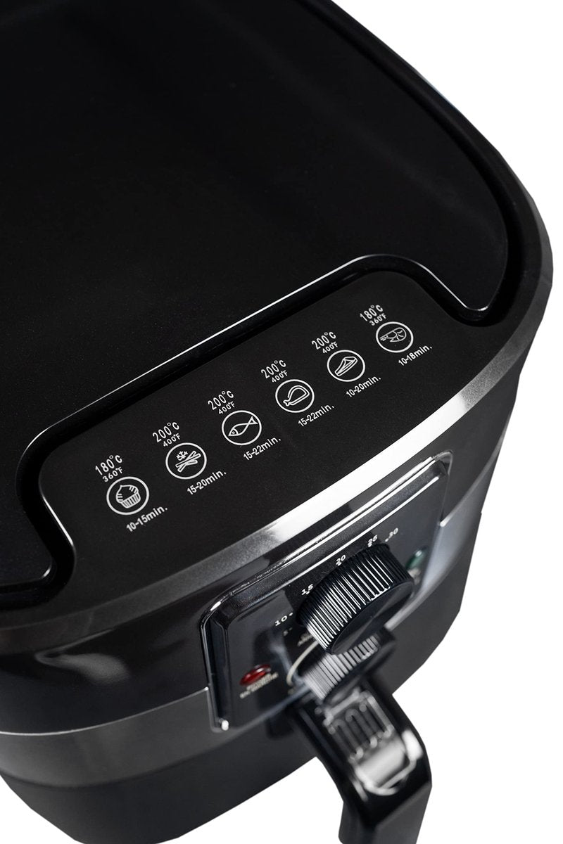 Danby DBAF03224BD11 3.2 Qt./3.5 L Air Fryer in Black with Timer, Adjustable Temperature, and Removeable Basket