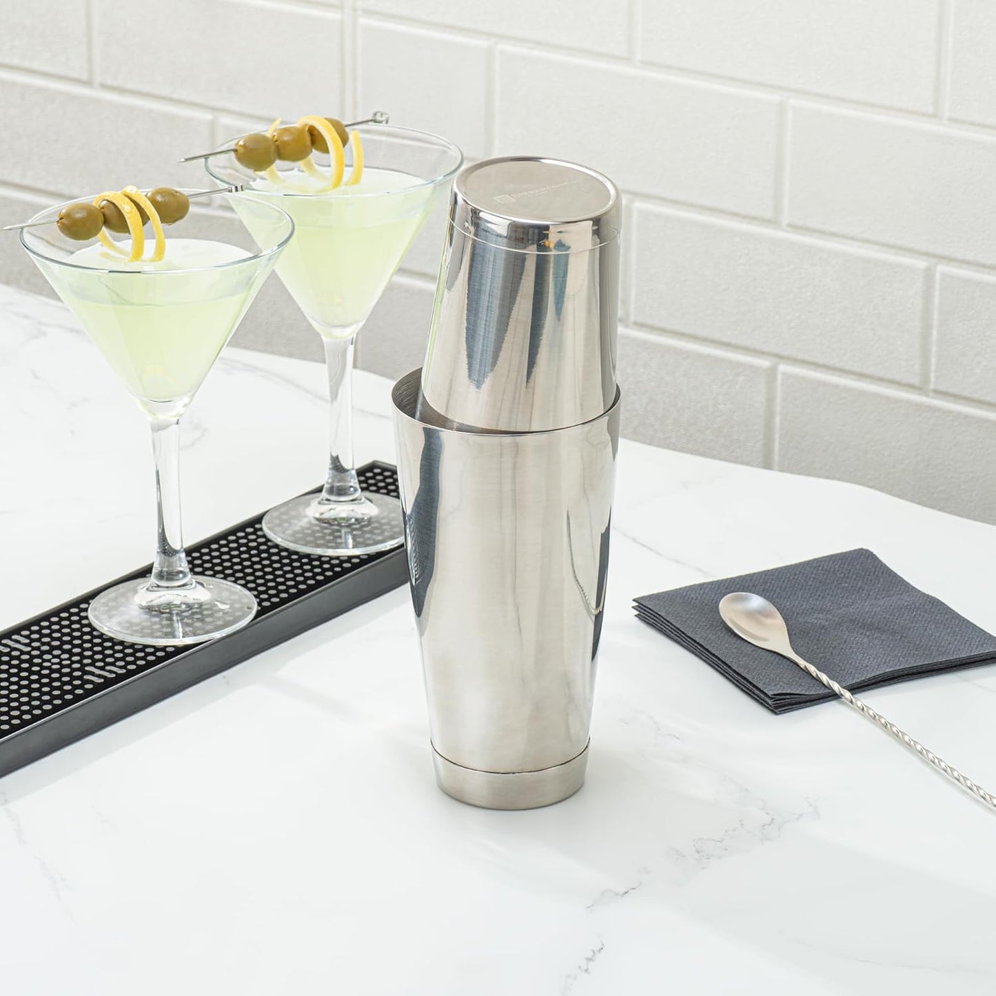 Restaurantware Bar Lux 16 Ounce Boston Shaker, Metal Cocktail Shaker, No Leak Stainless Steel Mixer