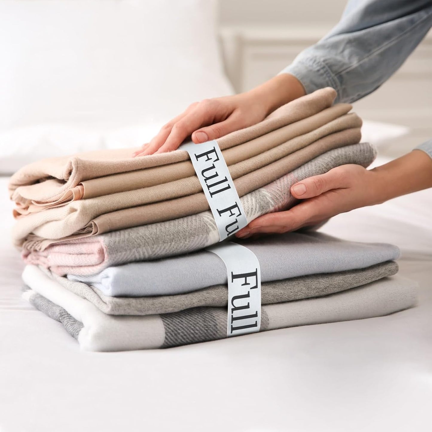 Sheet Organizers and Storage Bands, Elastic Bed Sheet Straps/Storage Organizer for Linen Closet, 4 Pieces (Twin)