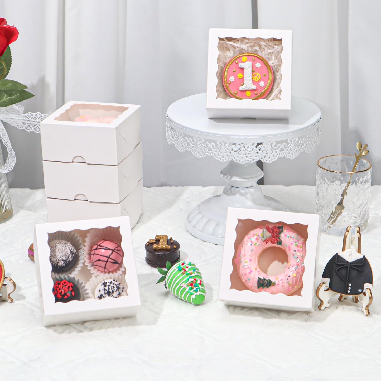 TEMLQPACK 100pcs 4x4x2 Inch Party Favor Boxes (Bakery/Chocolate/Donut)