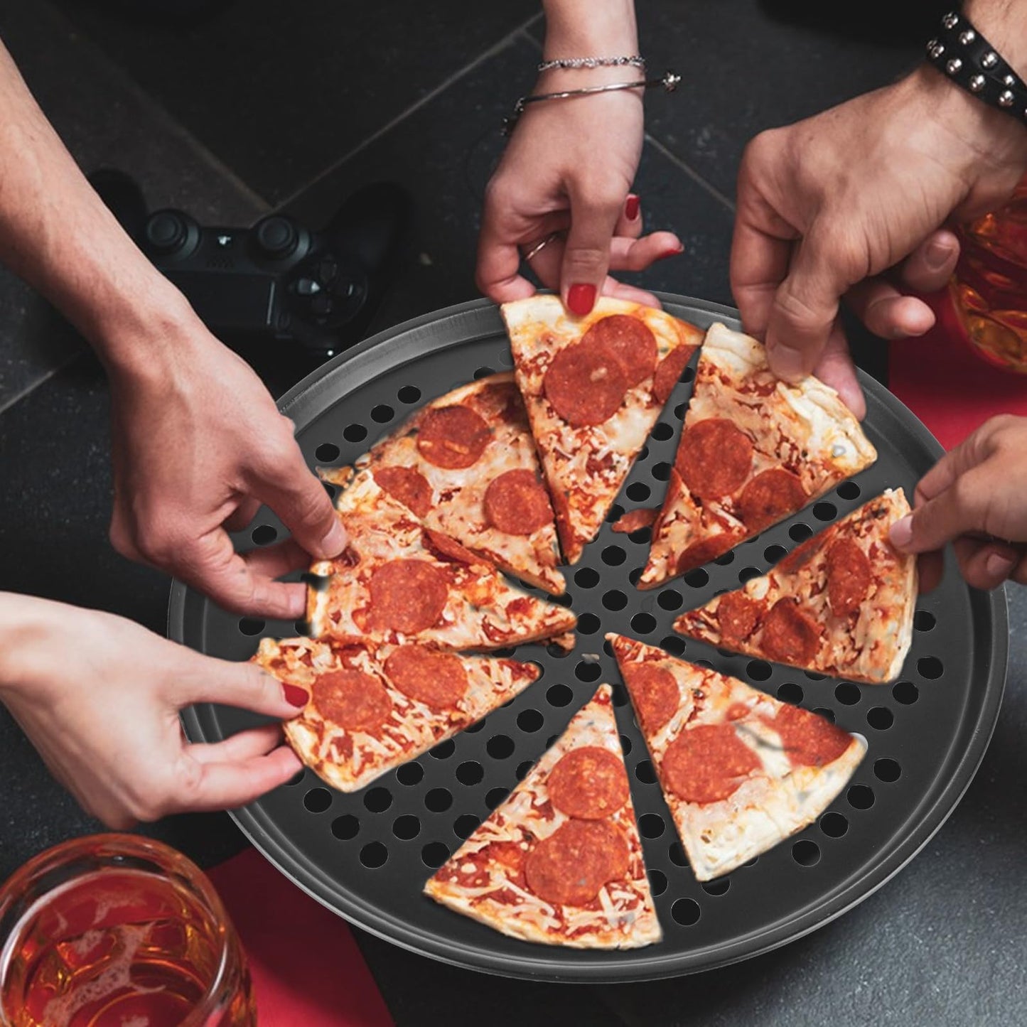 YOUNTHYE 6PCS Pizza Pan with Holes 12 inch Round Pizza Pan Set Nonstick Pizza Baking Pan Carbon Steel Pizza Tray Black Pizza Crisper Pan for Home Baking Kitchen
