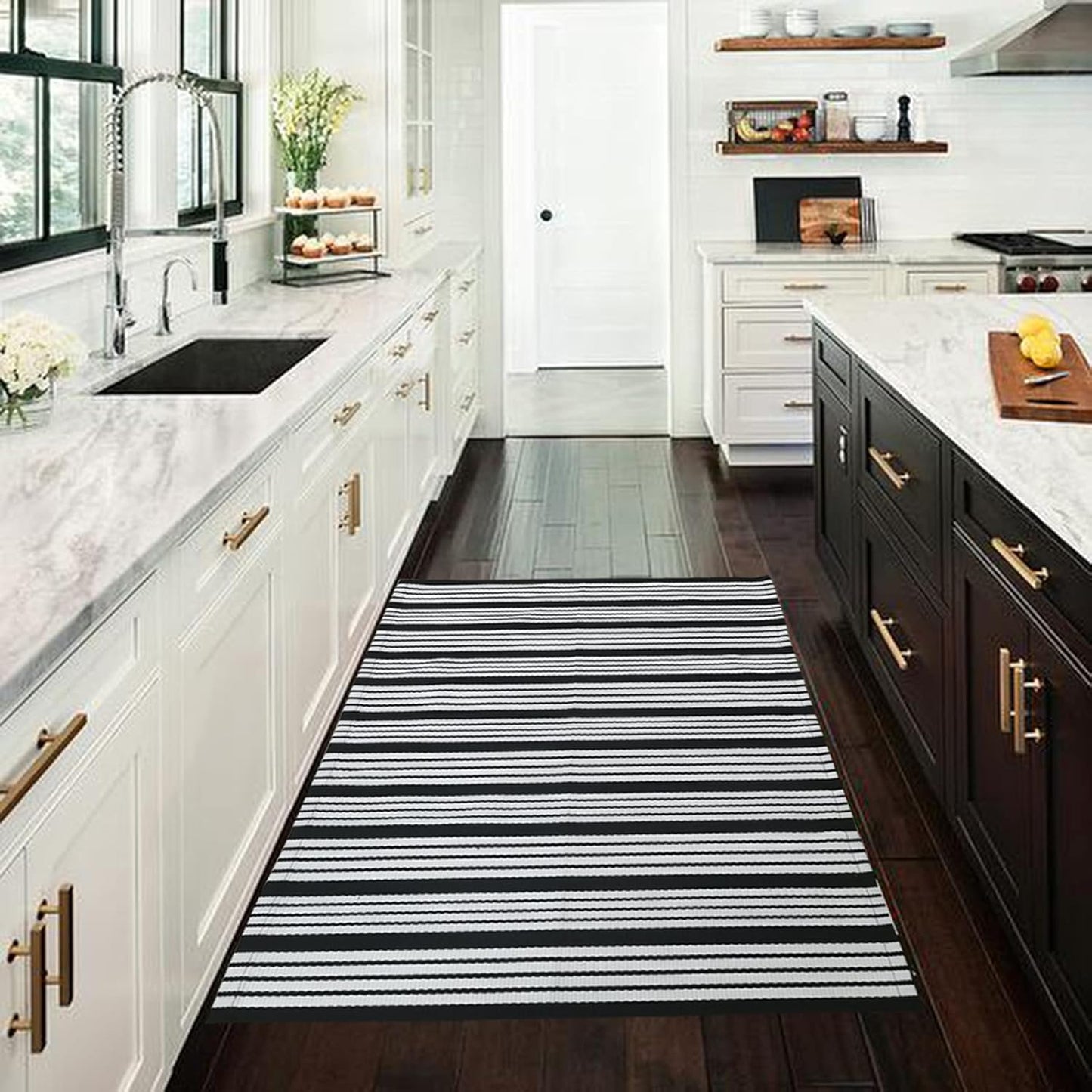 Black and White Striped Outdoor Rug, 27.5"x43" Hand-Woven Reversible Front Porch Mat for Entryway and Laundry Room