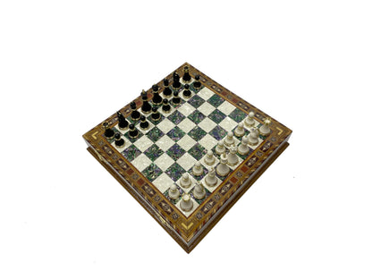 Antochia Crafts 16.5 Inches Large Chess Set - Luxury Chess Pieces with 2 Extra Queens and Wooden Chess Board with Mosaic Details (Green)