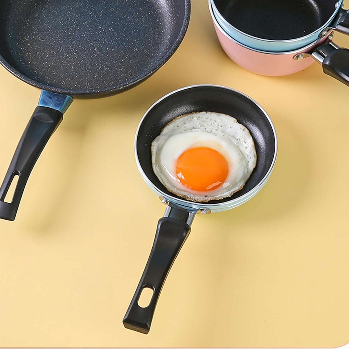 Zoofen 4.7" Mini Round Frying Pan, Non-Stick Egg Skillet with Long Handle for Breakfast