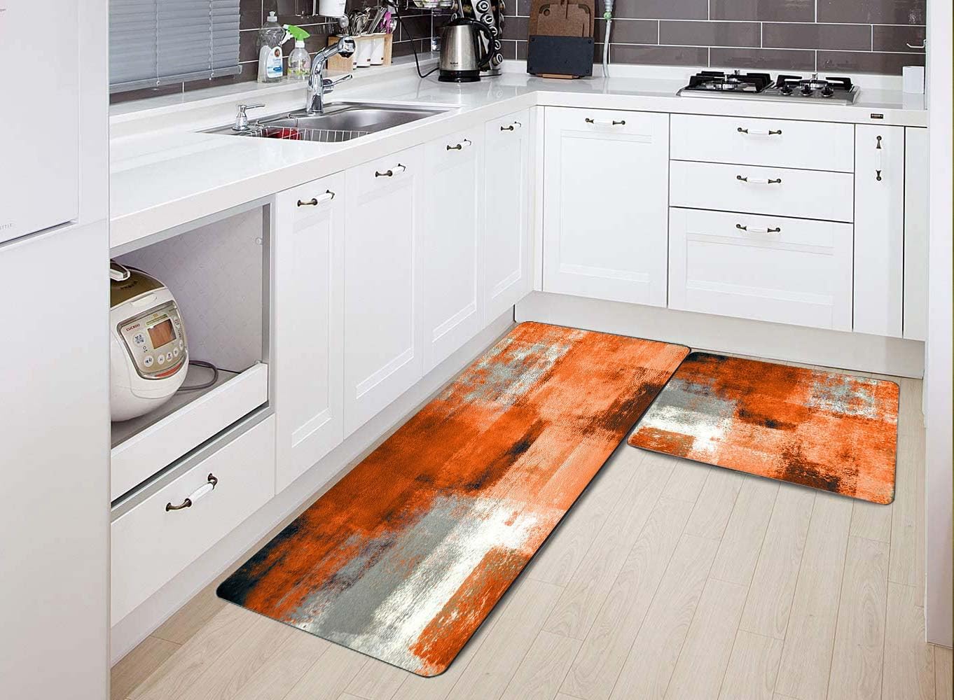 TOMWISH 2Pcs Kitchen Rugs Set, Orange Red Non-Slip Waterproof Kitchen Mats for Floor Office Dining Room