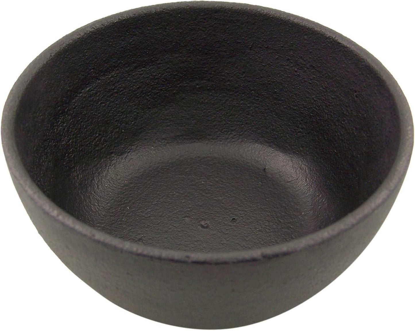 47th & Main Medium Durable Black Cast Iron Bowl, Round, 32 fluid ounces