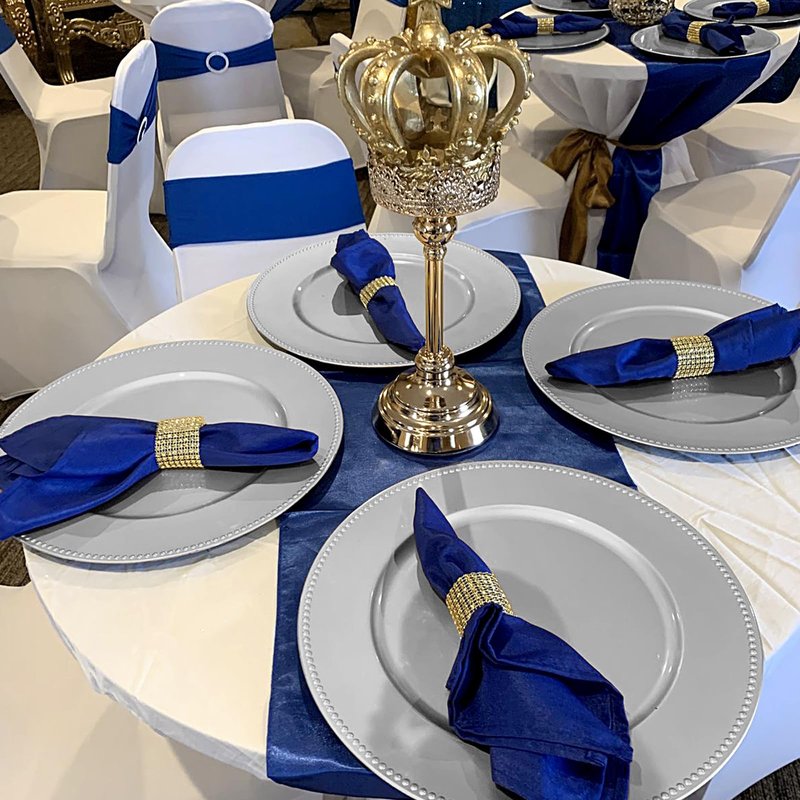 24 Pcs Silver Charger Plates Bulk,13" Round Beaded Plate Chargers for Dinner Plates, Decorative Dinner Charger Plastic Table Chargers for Wedding Holiday Party Baby Shower Event Decoration (Silver)
