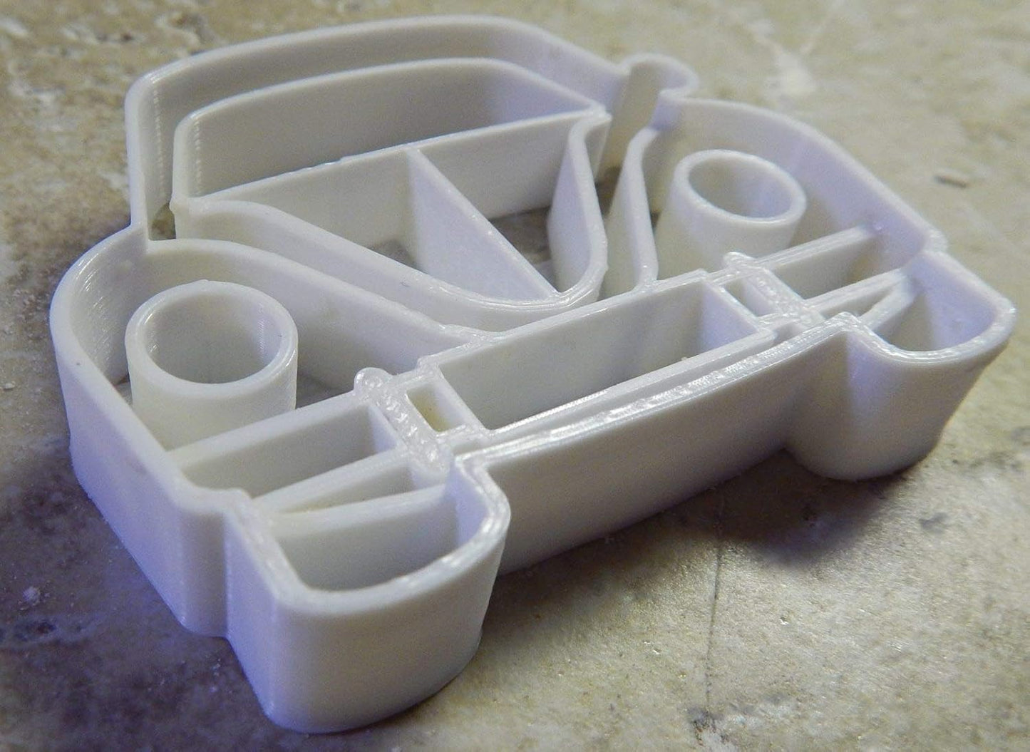 BEETLE BUG CAR FRONT VIEW HIPPIES LOVEBUG COOKIE CUTTER MADE IN USA