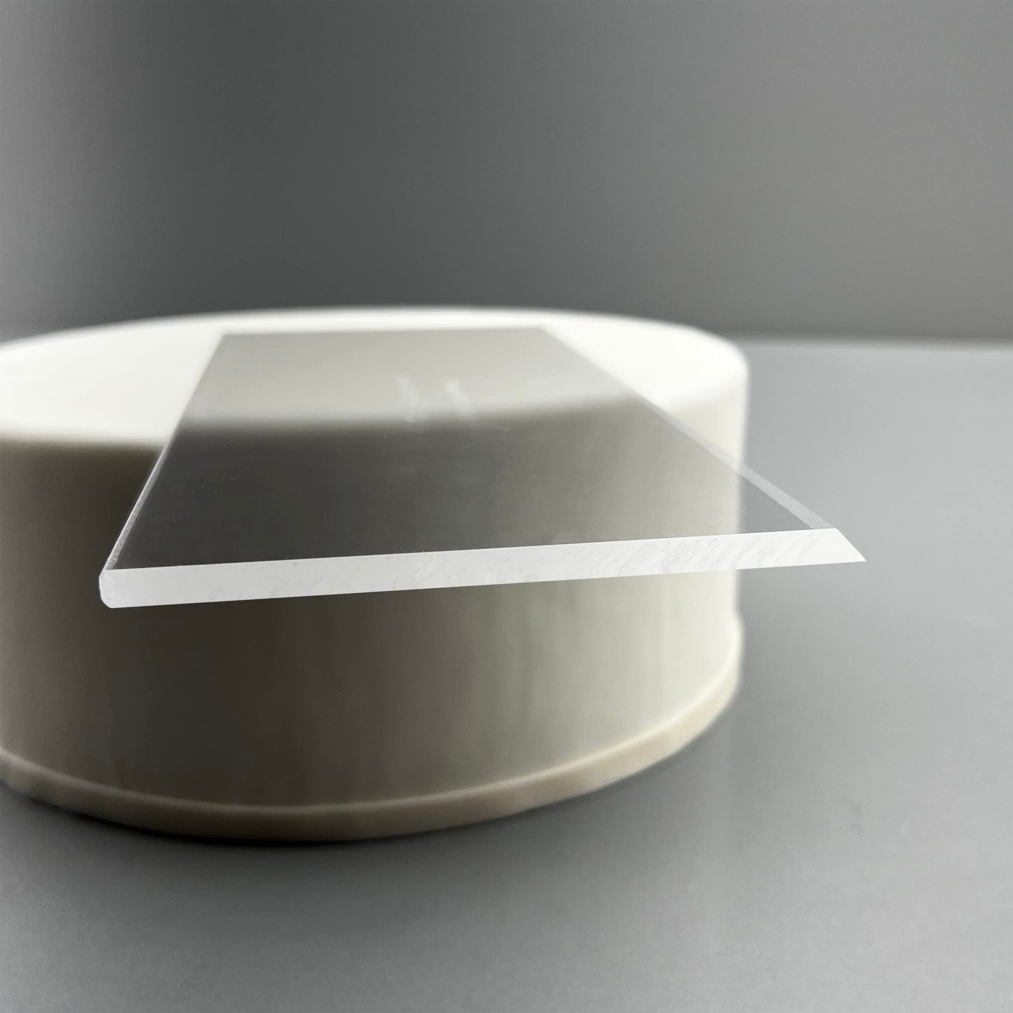 CAKESAFE 8 Inch OG Scraper-Clear Acrylic Cake, Icing, and Butter Cream Smoother with Beveled Edge