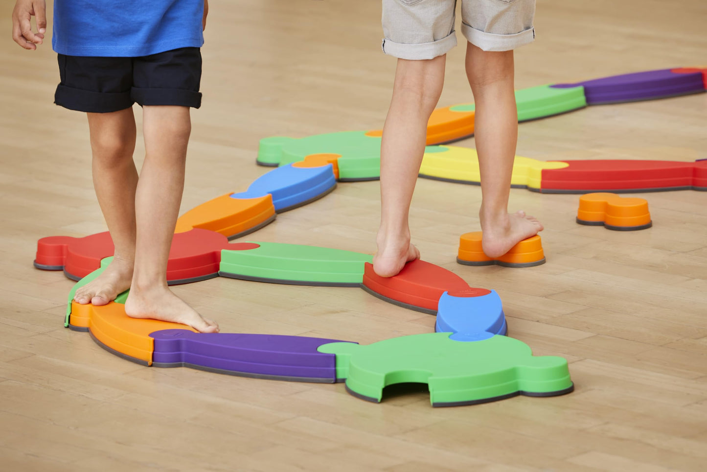 GONGE River Landscape - 25-Piece Set for Balance Training, Motor Skills, and Creative Play - Educational Tools for Children's Development and Fun Group Activities - Vibrant