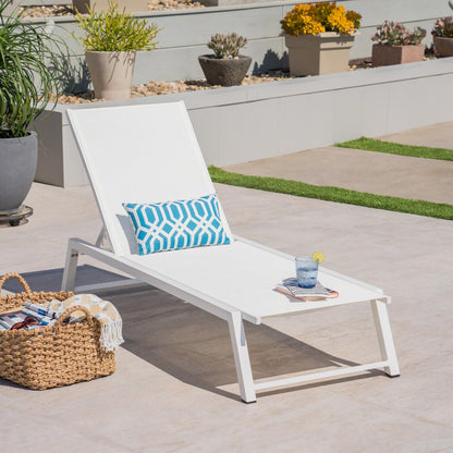 Chaise Lounge